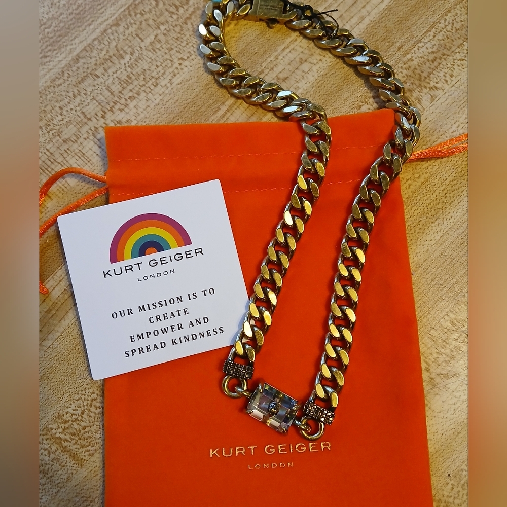 Kurt Geiger NWT Chunky Necklace W/Rhinestone Embelishments & Dustbag